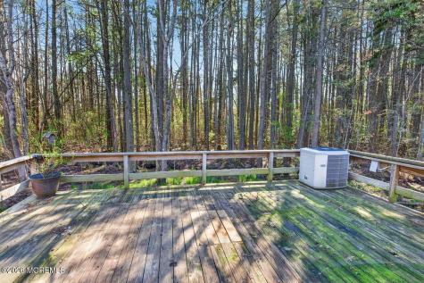 127 E Lakeside Drive E Forked River NJ 08731