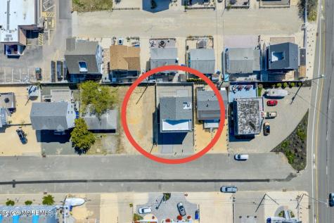 109 Eisenhower Avenue Ortley Beach NJ 08751