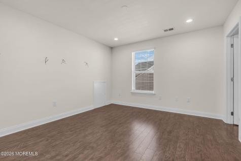 27 Flagstone Court Freehold NJ 07728
