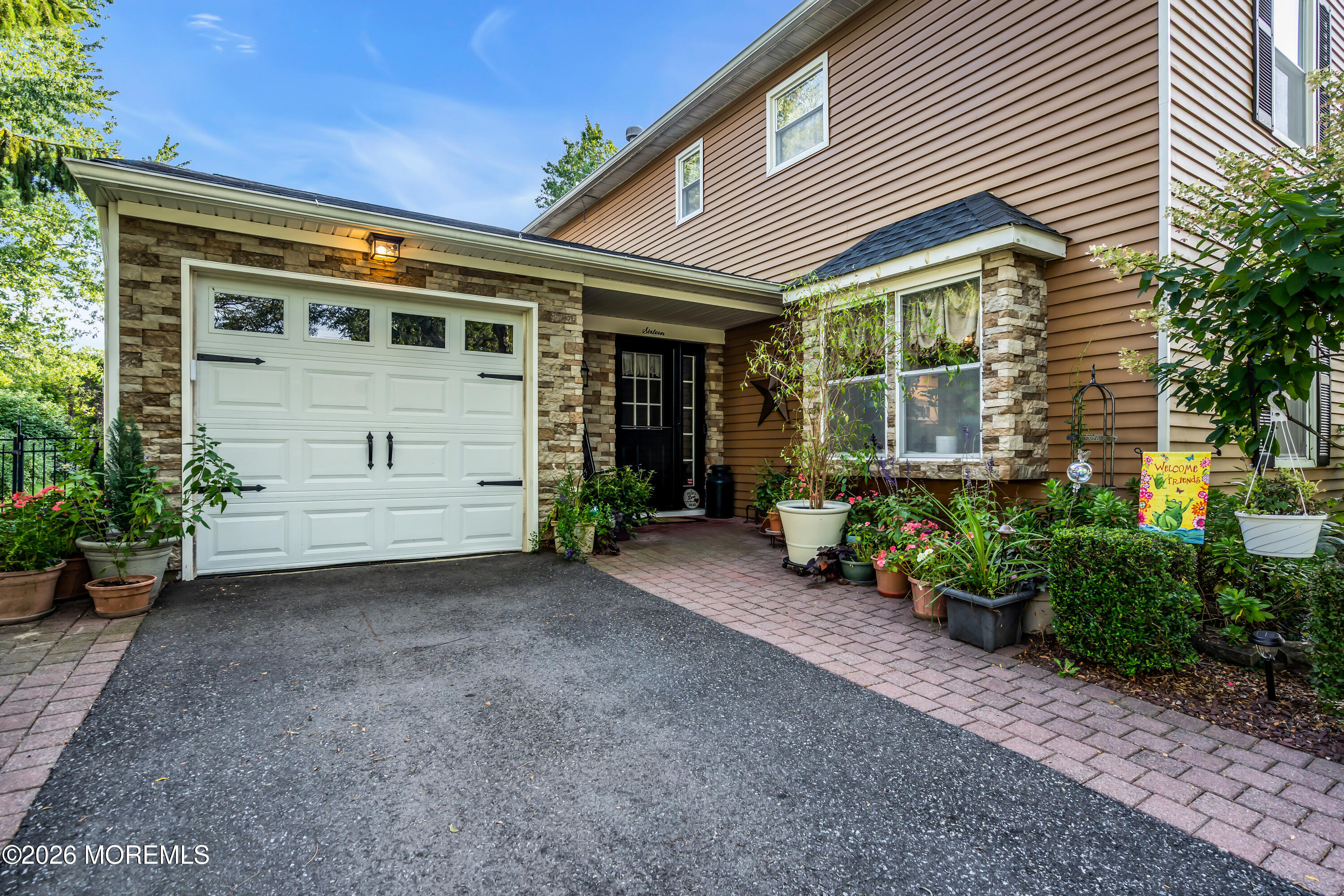 16 Hearth Court Howell NJ 07731