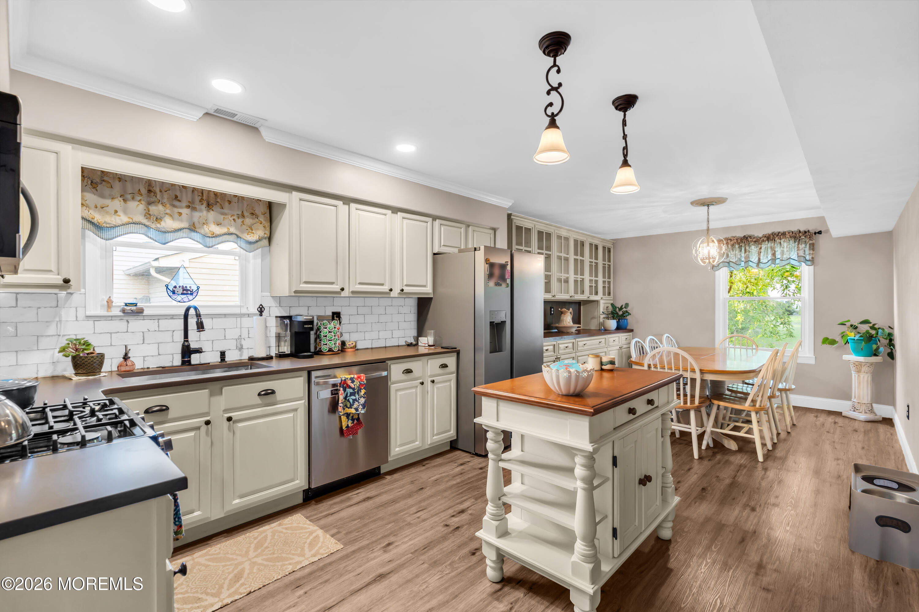 16 Hearth Court Howell NJ 07731