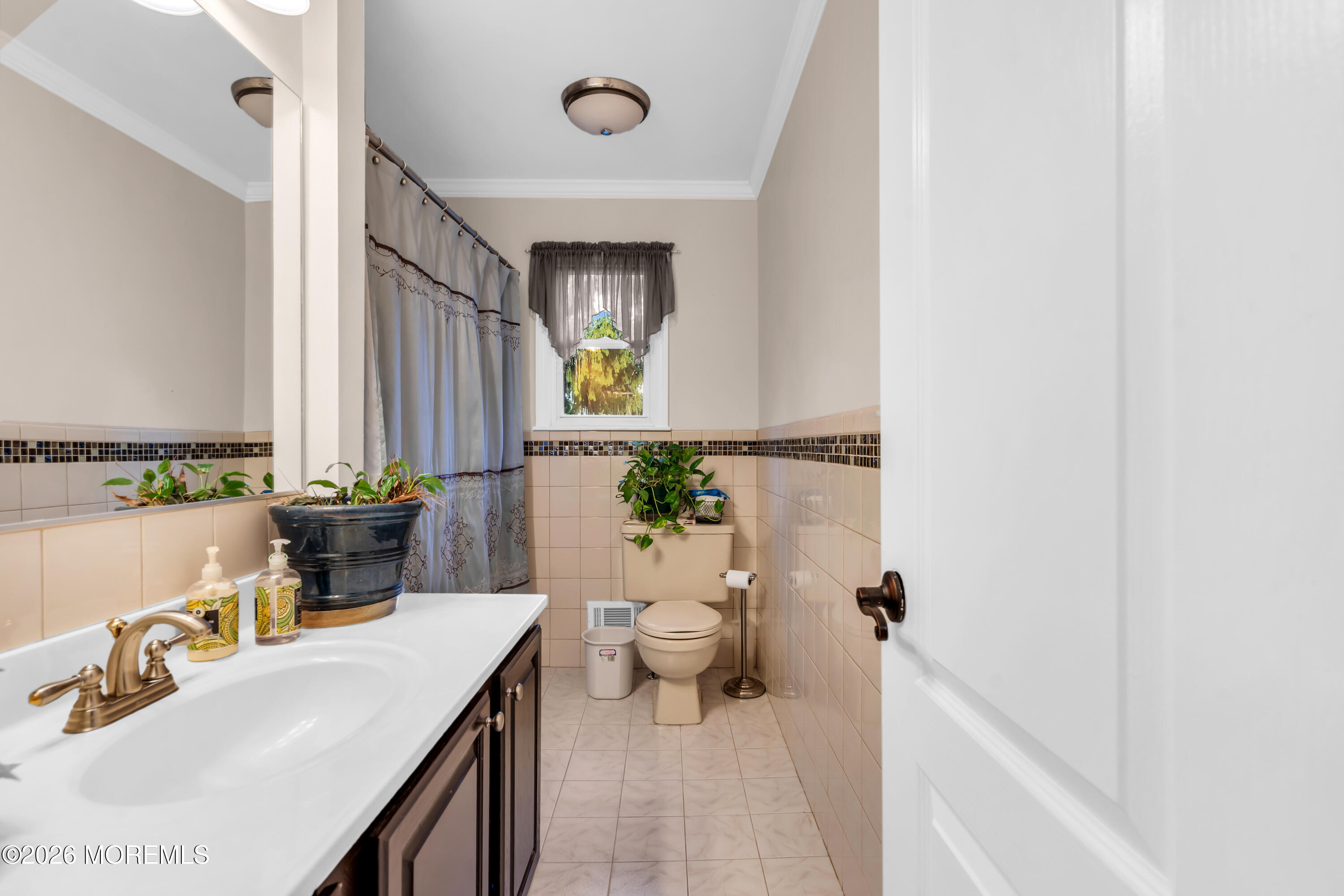 16 Hearth Court Howell NJ 07731