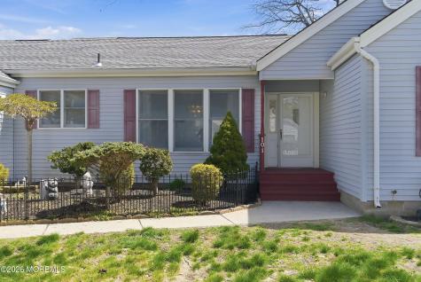 101 Foxwood Lane Forked River NJ 08731