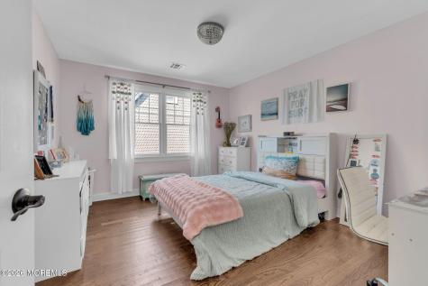 302 Curtis Avenue Point Pleasant Beach NJ 08742