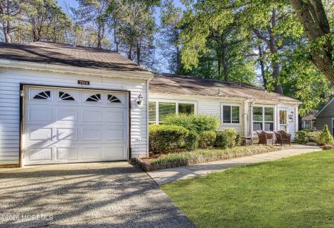 716A Wooton Court Manchester NJ 08759