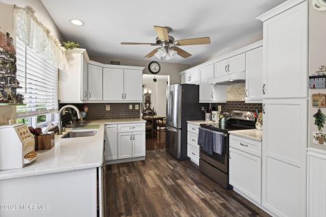 716A Wooton Court Manchester NJ 08759