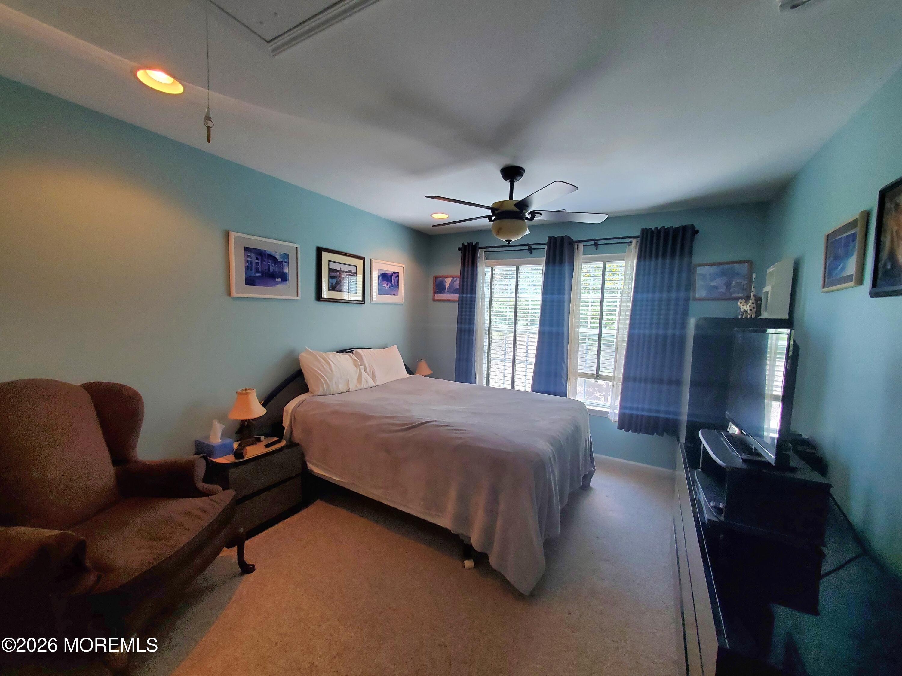 50 Daffodil Drive Little Egg Harbor NJ 08087
