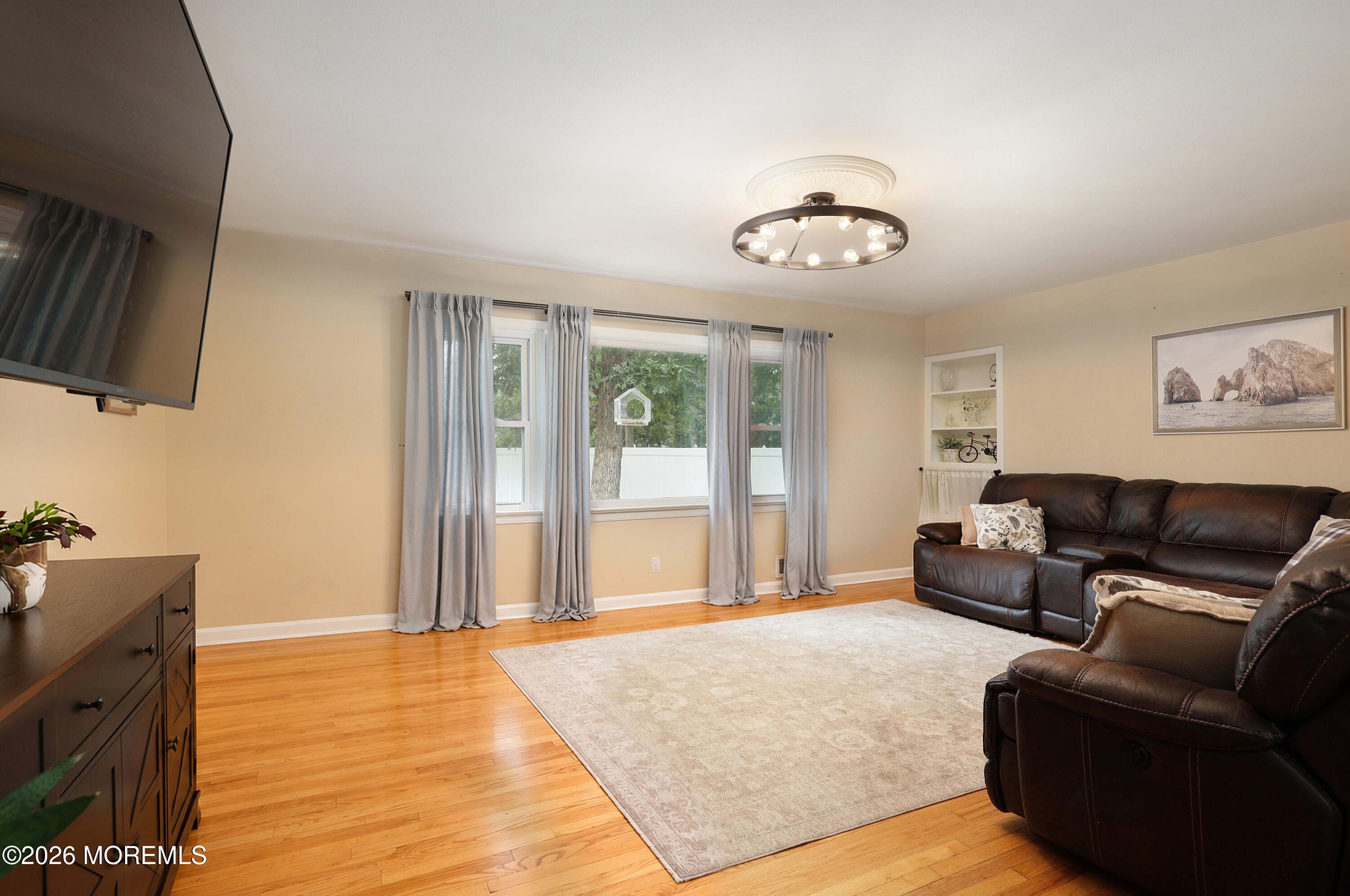 24 Norwood Drive Toms River NJ 08755