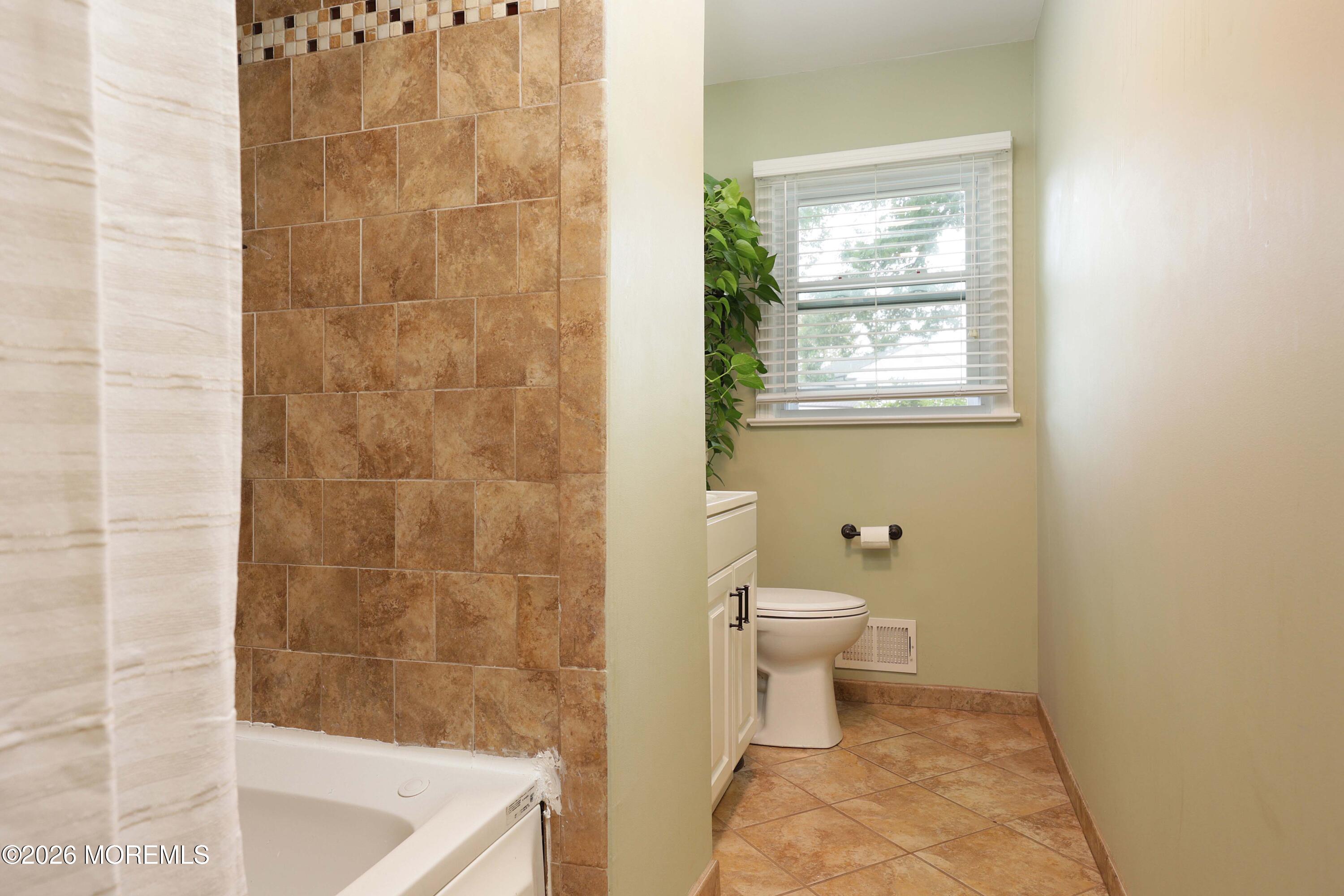24 Norwood Drive Toms River NJ 08755