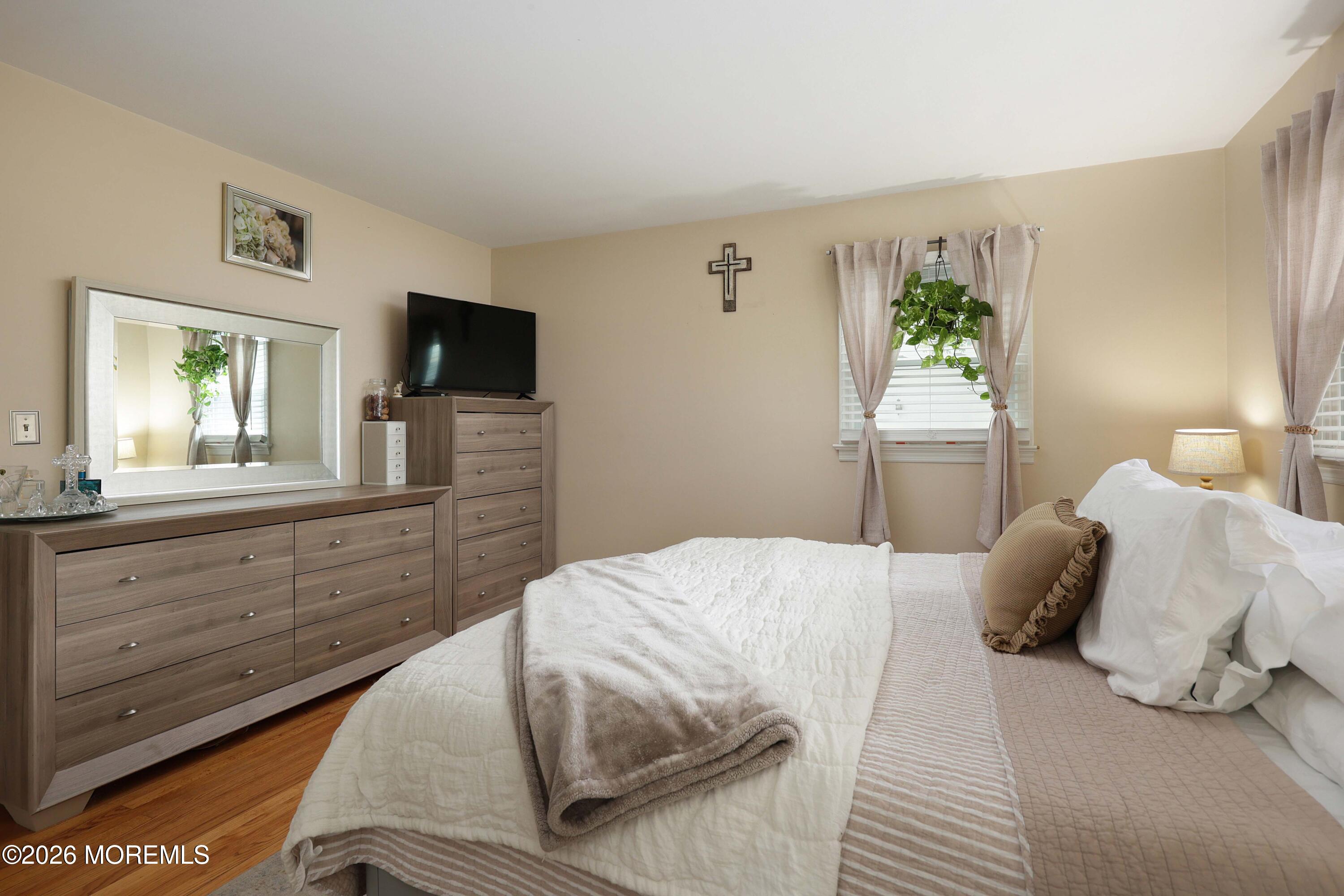 24 Norwood Drive Toms River NJ 08755