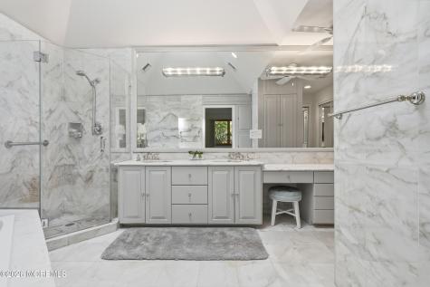 65 Alexander Drive Red Bank NJ 07701