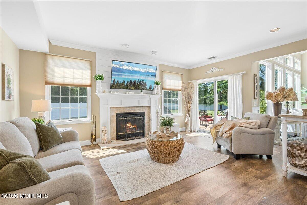 6 Bray Hollow Court Freehold NJ 07728