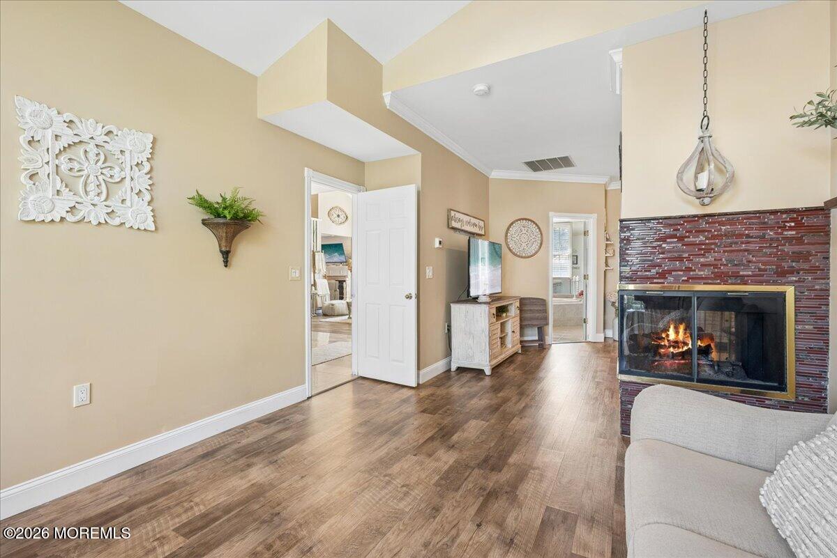 6 Bray Hollow Court Freehold NJ 07728