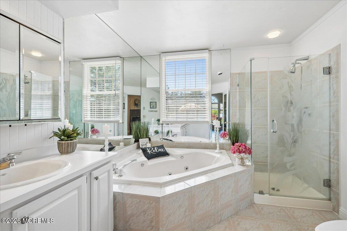 6 Bray Hollow Court Freehold NJ 07728