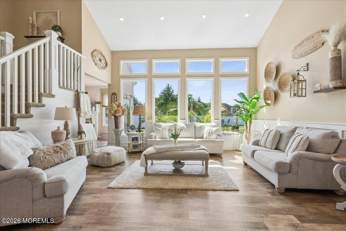 6 Bray Hollow Court Freehold NJ 07728