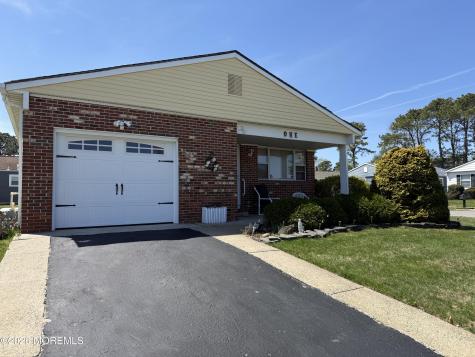 1 Claremont Street Toms River NJ 08757