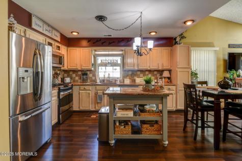 1671 Lacebark Court Toms River NJ 08755