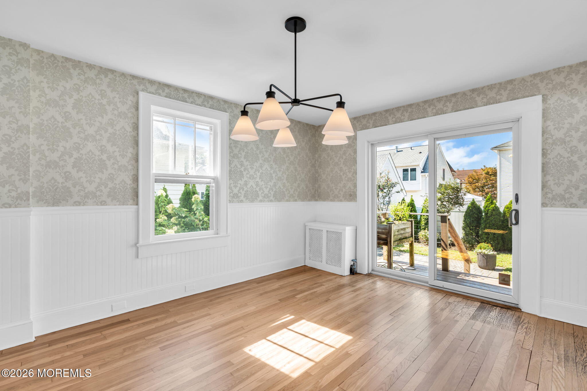 103 Mclaren Street Red Bank NJ 07701