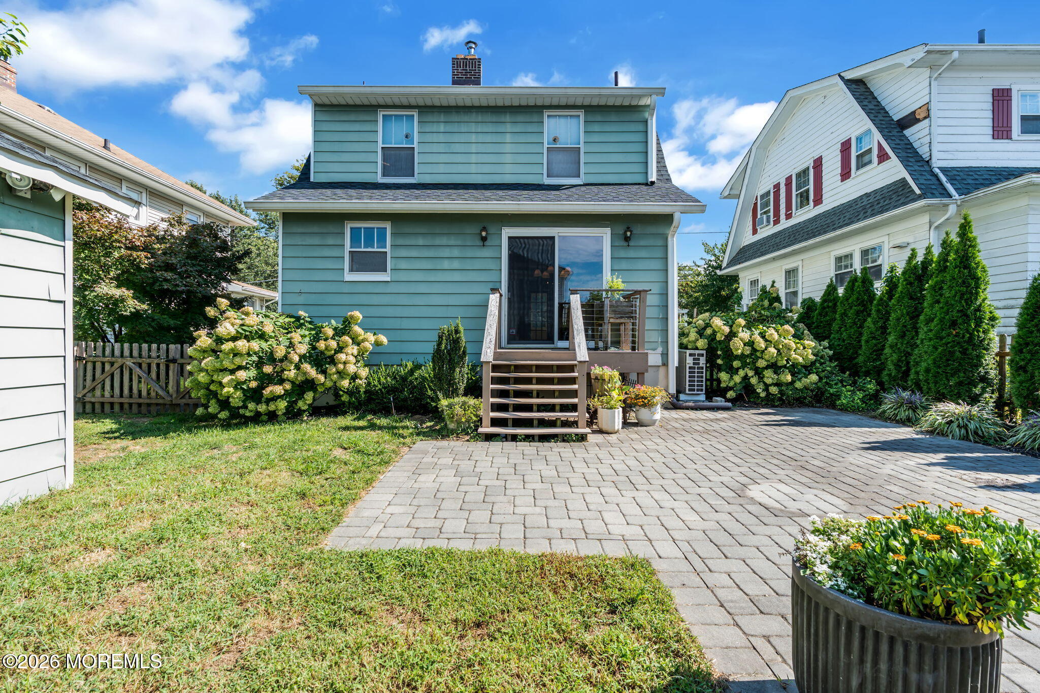 103 Mclaren Street Red Bank NJ 07701