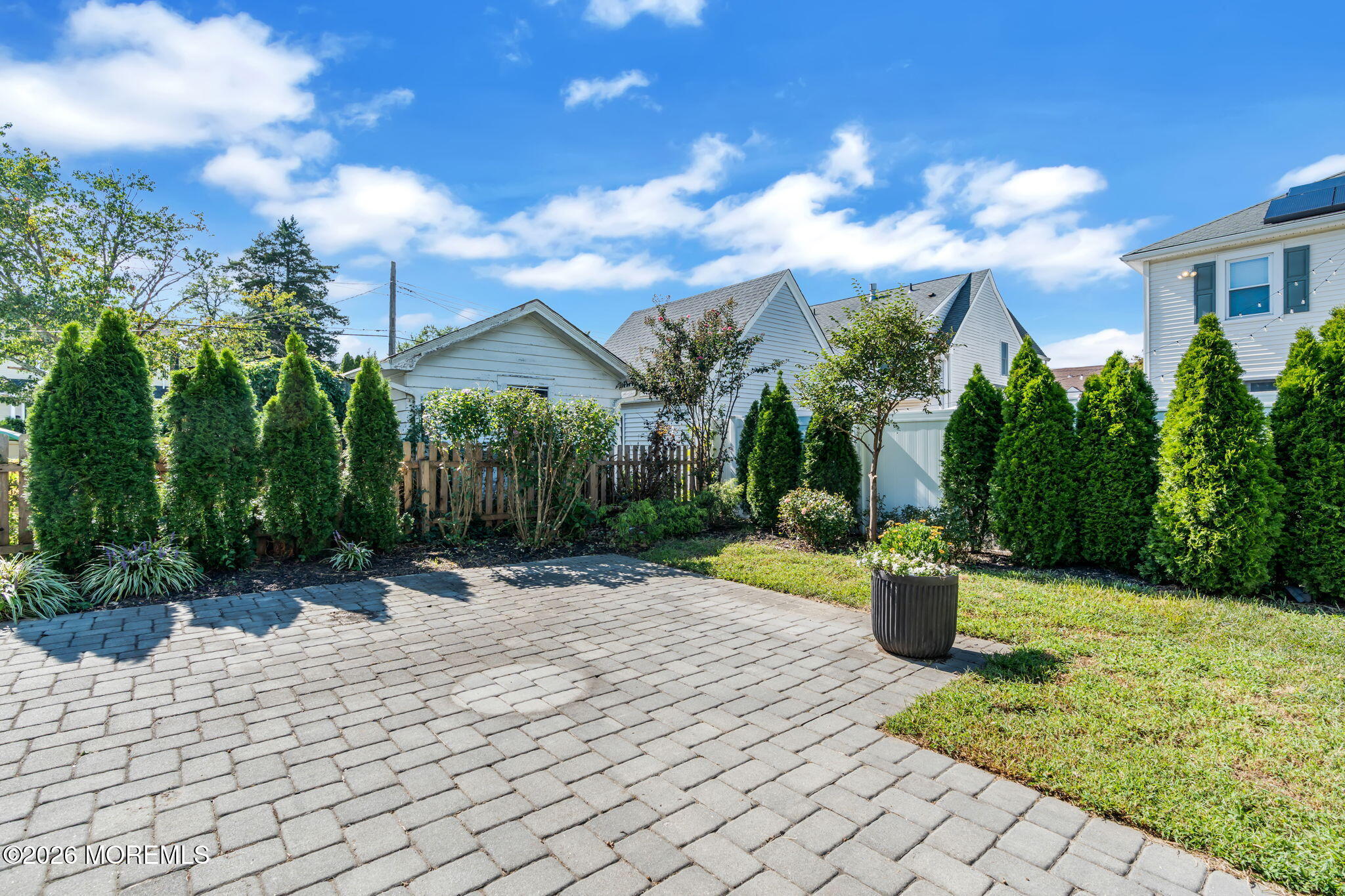 103 Mclaren Street Red Bank NJ 07701