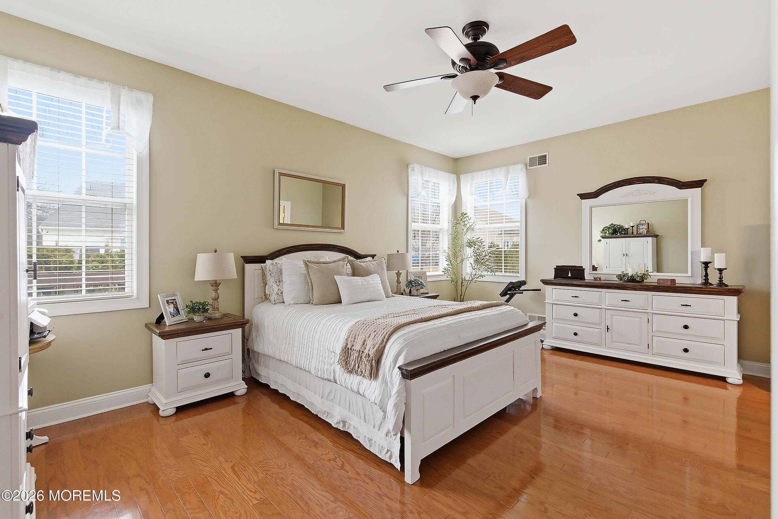 23 Little Leaf Lane Howell NJ 07731