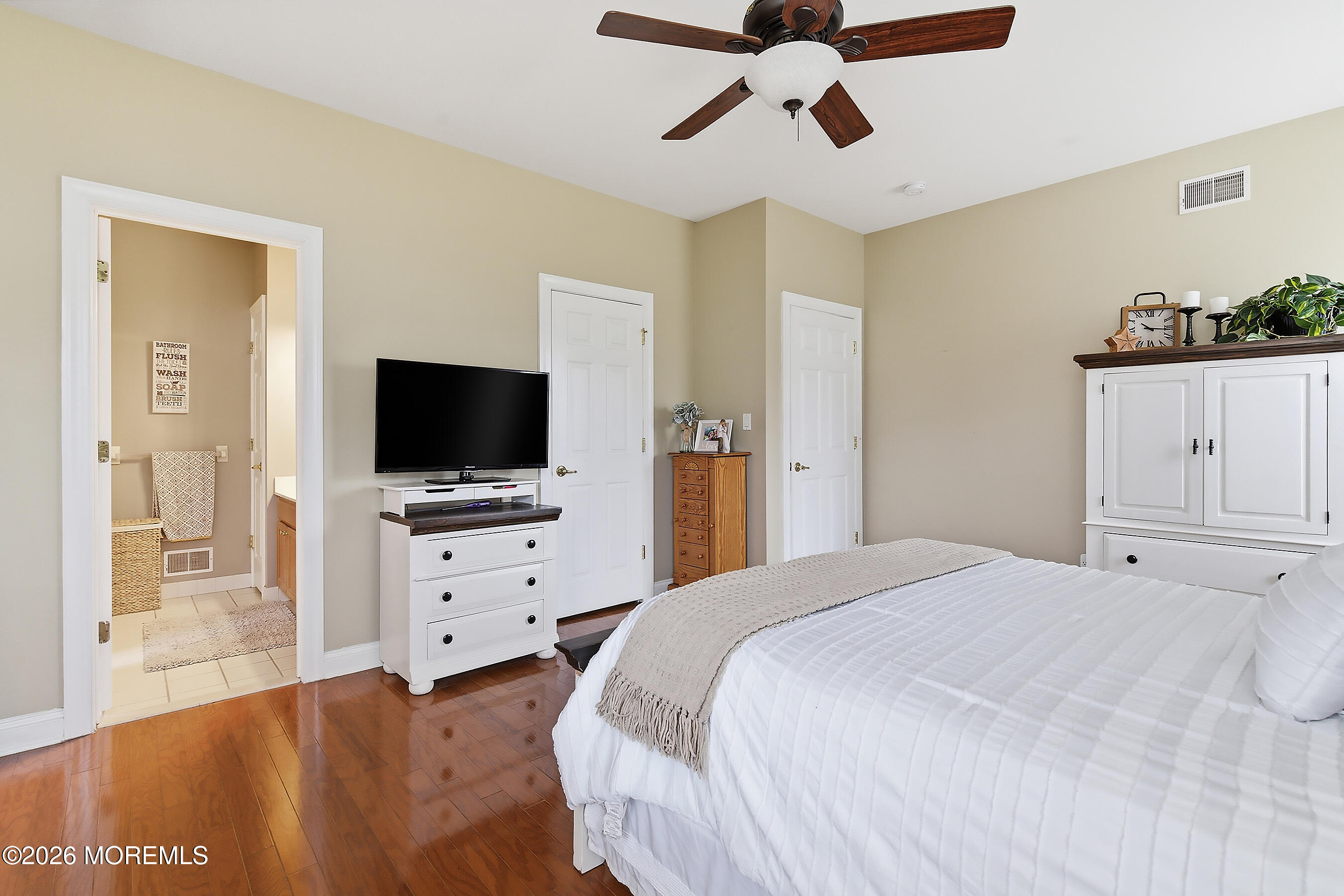 23 Little Leaf Lane Howell NJ 07731
