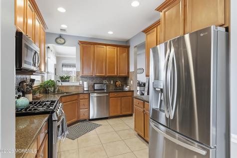 23 Little Leaf Lane Howell NJ 07731