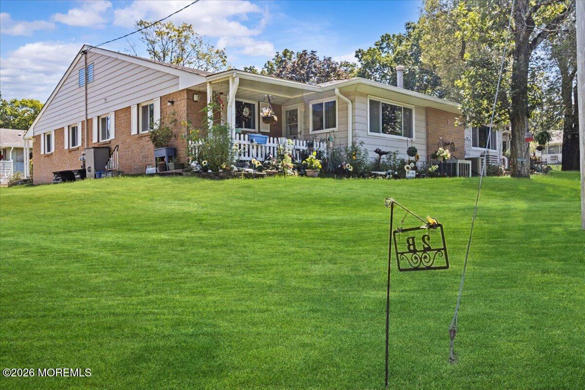 2 Flamingo Terrace Manchester NJ 08759