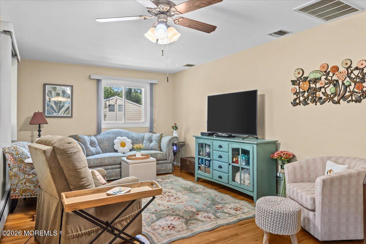 2 Flamingo Terrace Manchester NJ 08759