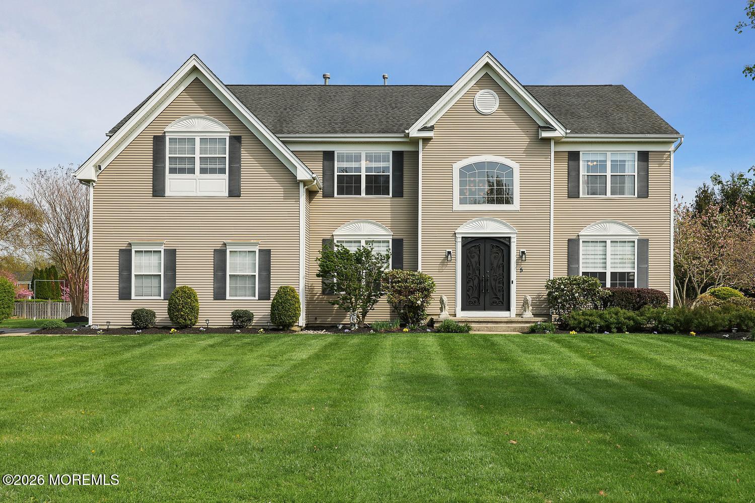 5 Denise Drive Allentown NJ 08501