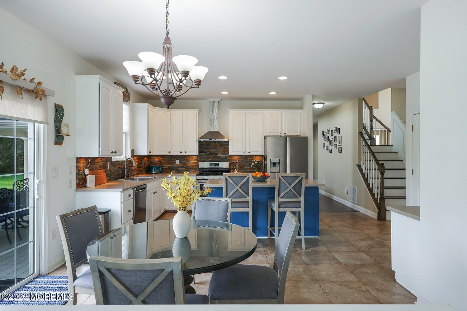 5 Denise Drive Allentown NJ 08501