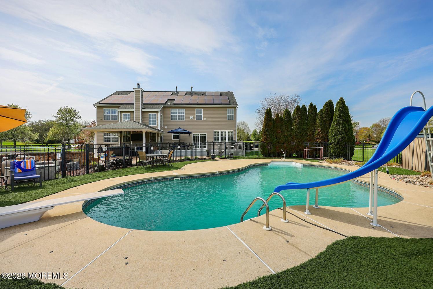 5 Denise Drive Allentown NJ 08501