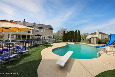5 Denise Drive Allentown NJ 08501