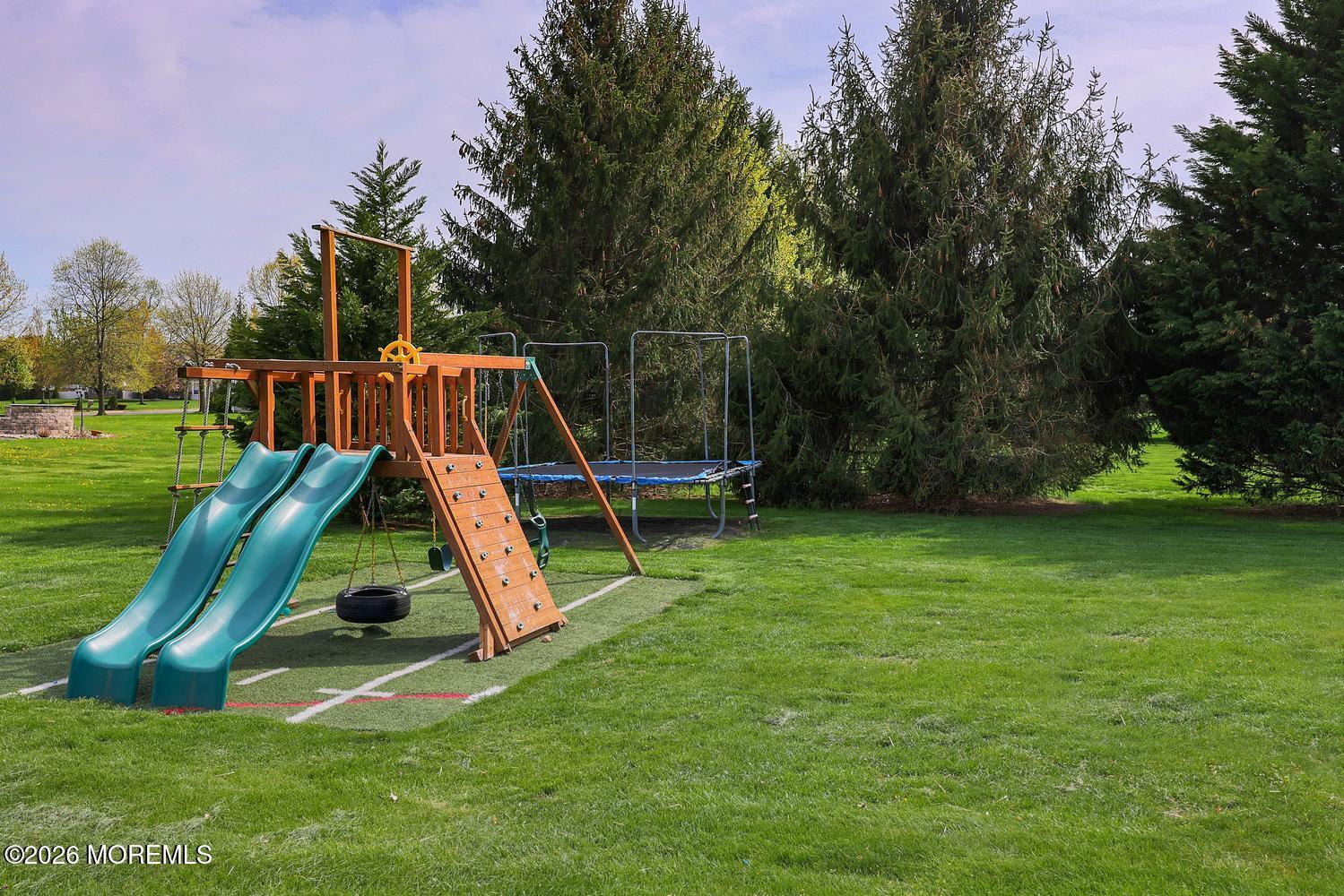 5 Denise Drive Allentown NJ 08501