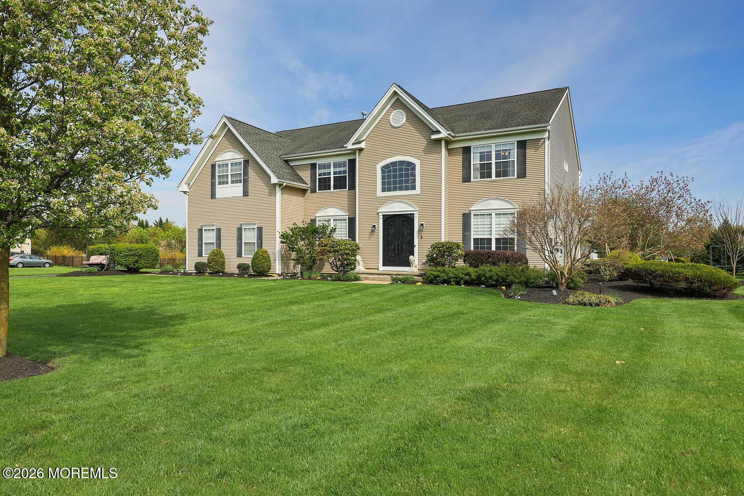 5 Denise Drive Allentown NJ 08501