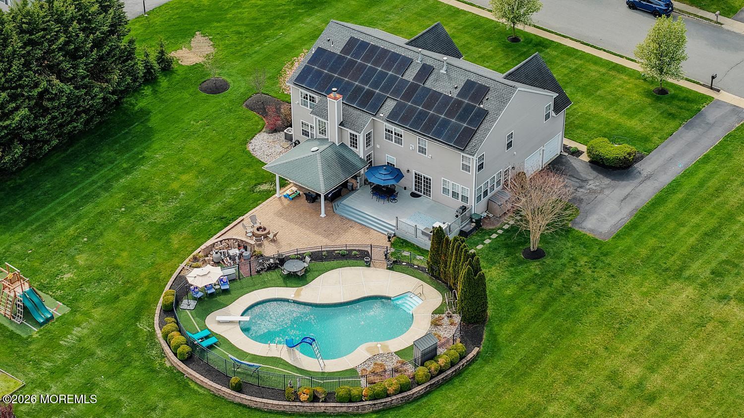 5 Denise Drive Allentown NJ 08501