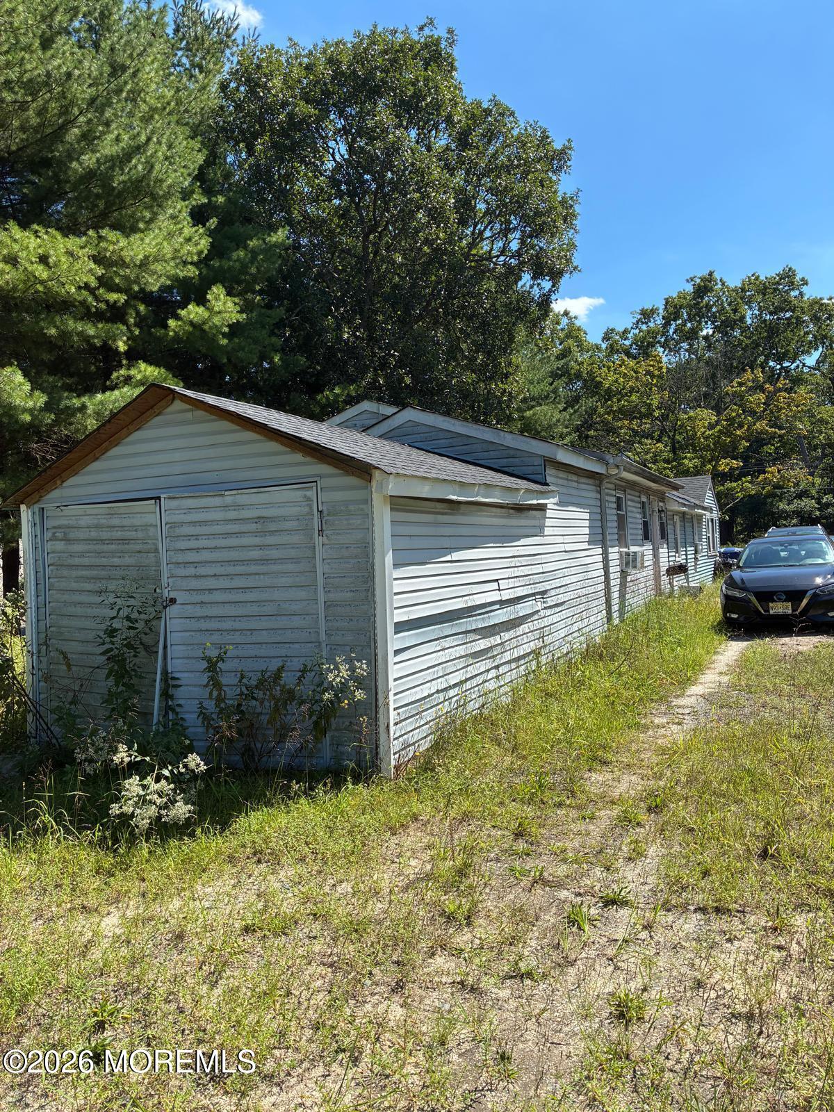 647 Lakehurst Road Browns Mills NJ 08015