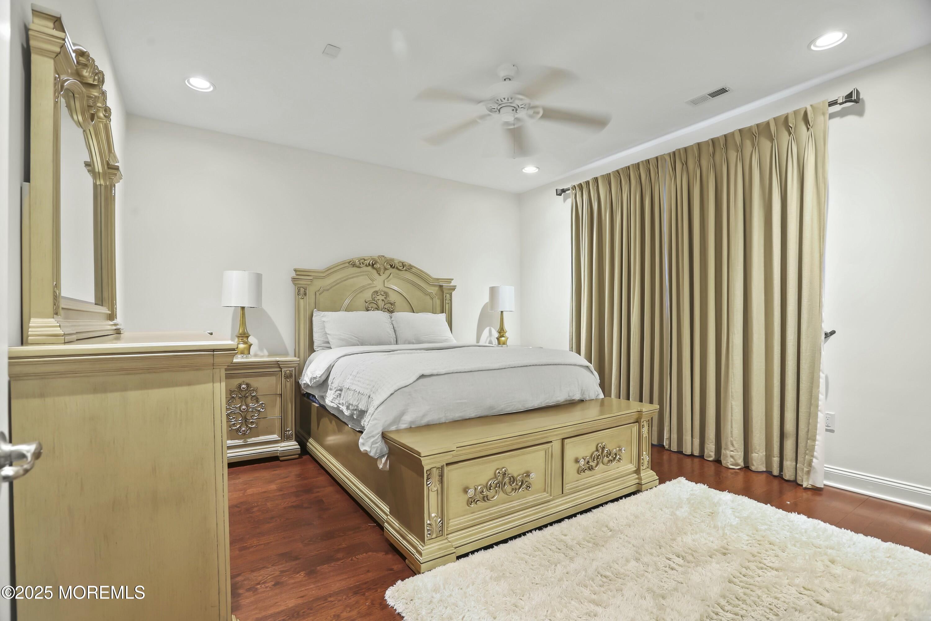 21 Ocean Terrace Long Branch NJ 07740