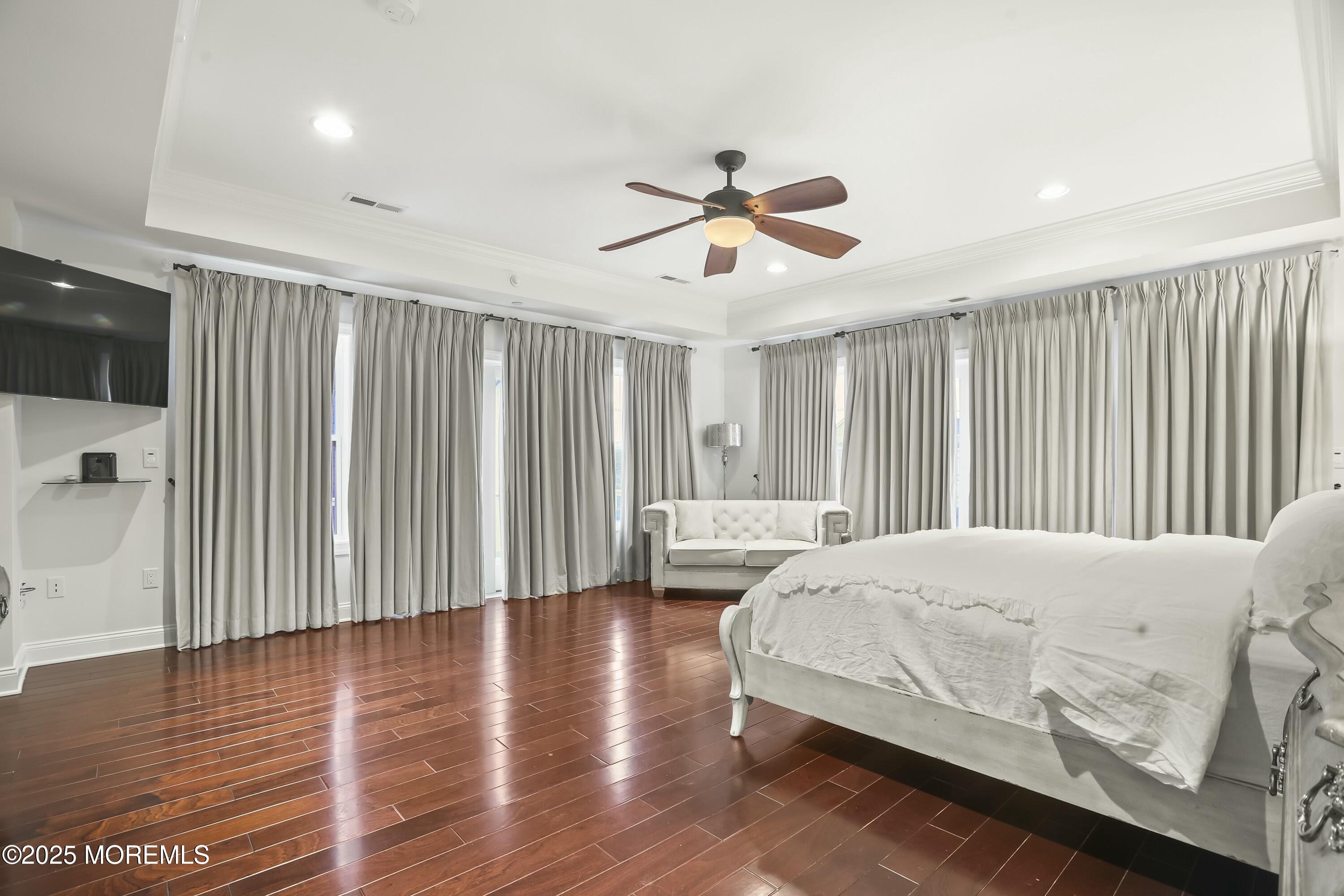 21 Ocean Terrace Long Branch NJ 07740