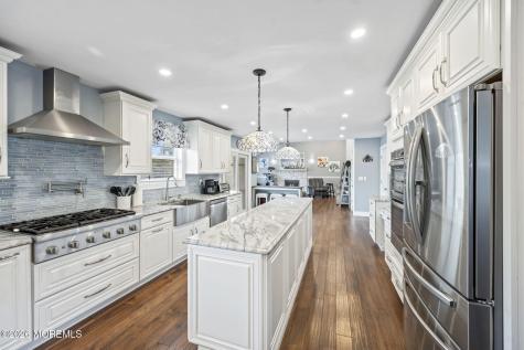 30 Kentucky Drive Hazlet NJ 07730