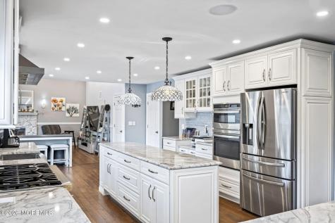 30 Kentucky Drive Hazlet NJ 07730