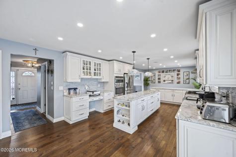 30 Kentucky Drive Hazlet NJ 07730