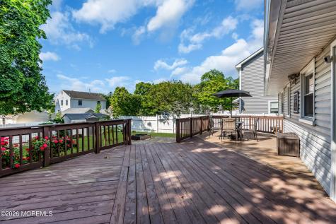 39 Monroe Street Keyport NJ 07735