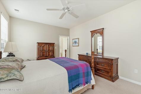 39 Newport Street Barnegat NJ 08005