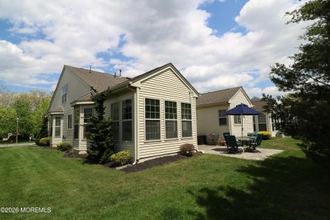 39 Newport Street Barnegat NJ 08005