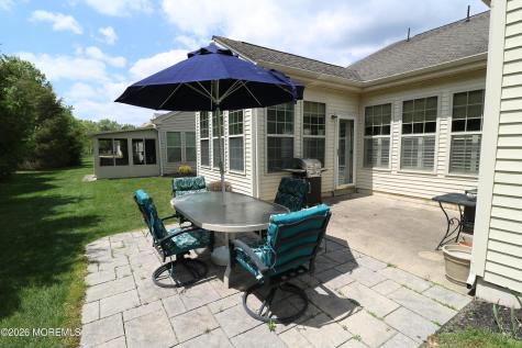 39 Newport Street Barnegat NJ 08005