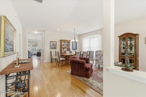 39 Newport Street Barnegat NJ 08005