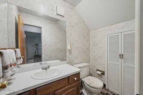 68 Yellow Brick Road Wayne NJ 07470