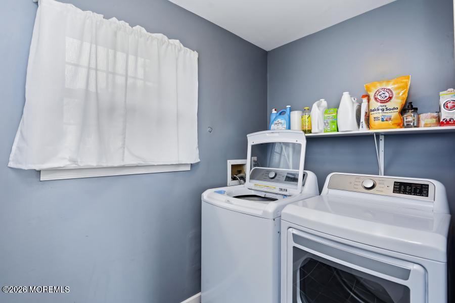 16 Starlight Road Howell NJ 07731