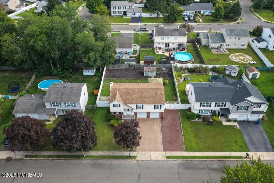 16 Starlight Road Howell NJ 07731